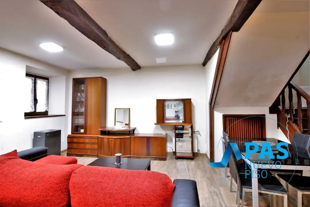 Sala de estar de Casa o chalet en venta en El Astillero   con Calefacción, Jardín privado y Trastero