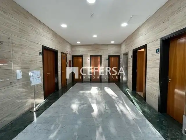 Bureau avec ascenseur à louer à De L'Hospitalet, imagen 15