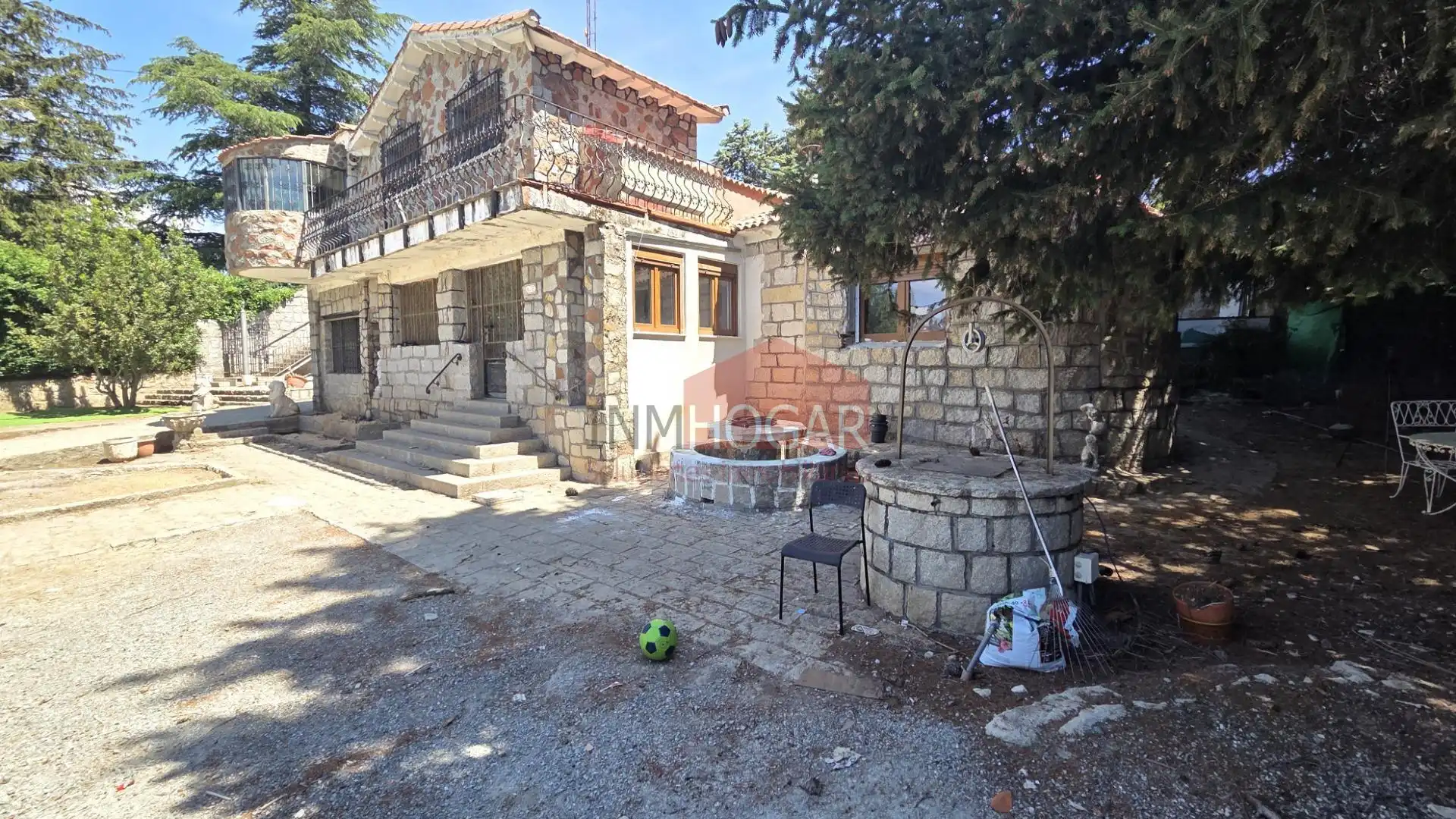 Vista exterior de Casa o chalet en venta en Herradón de Pinares con Calefacción, Jardín privado y Terraza