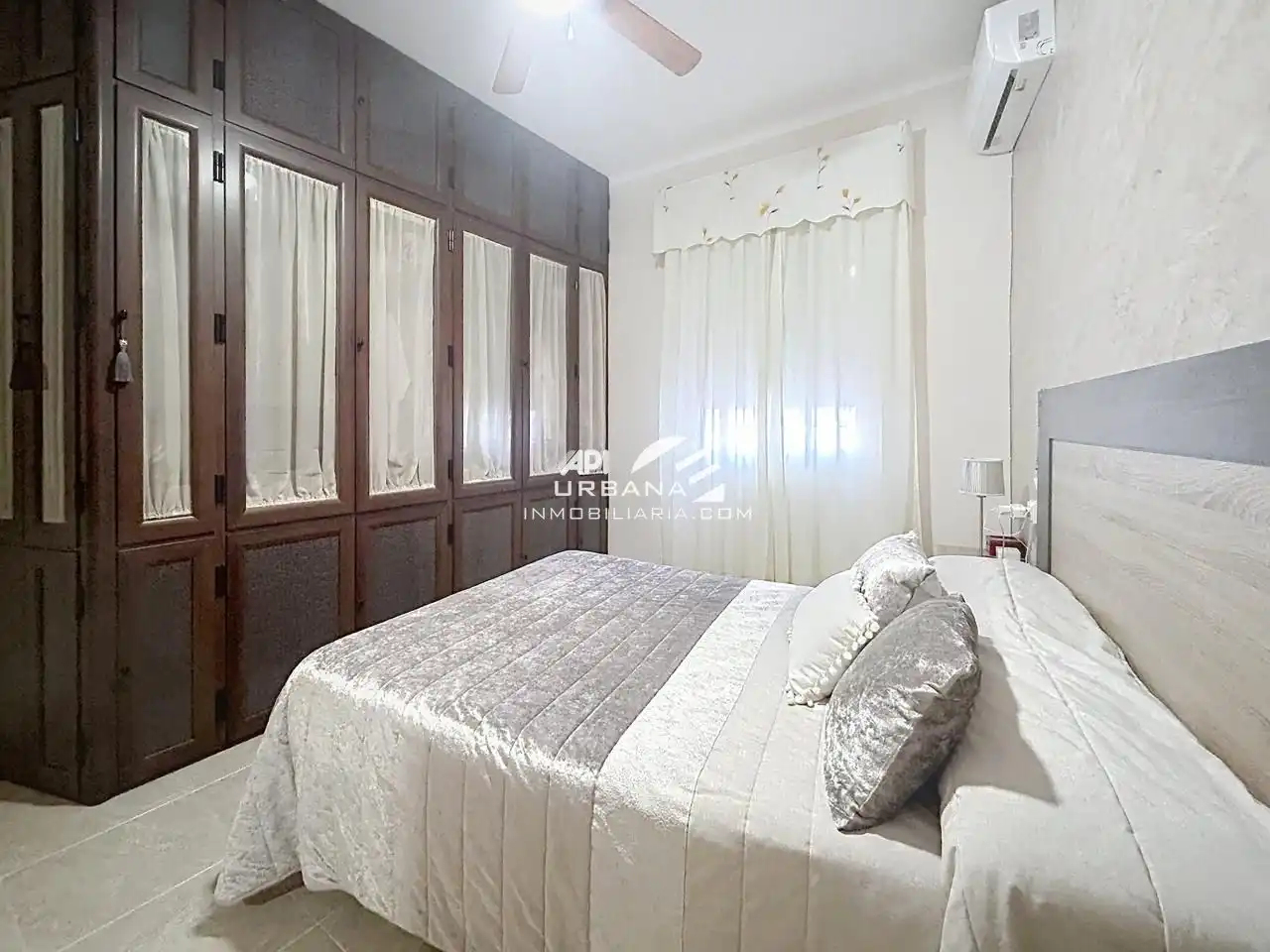 Bedroom of Flat for sale in Lucena  with Air Conditioner