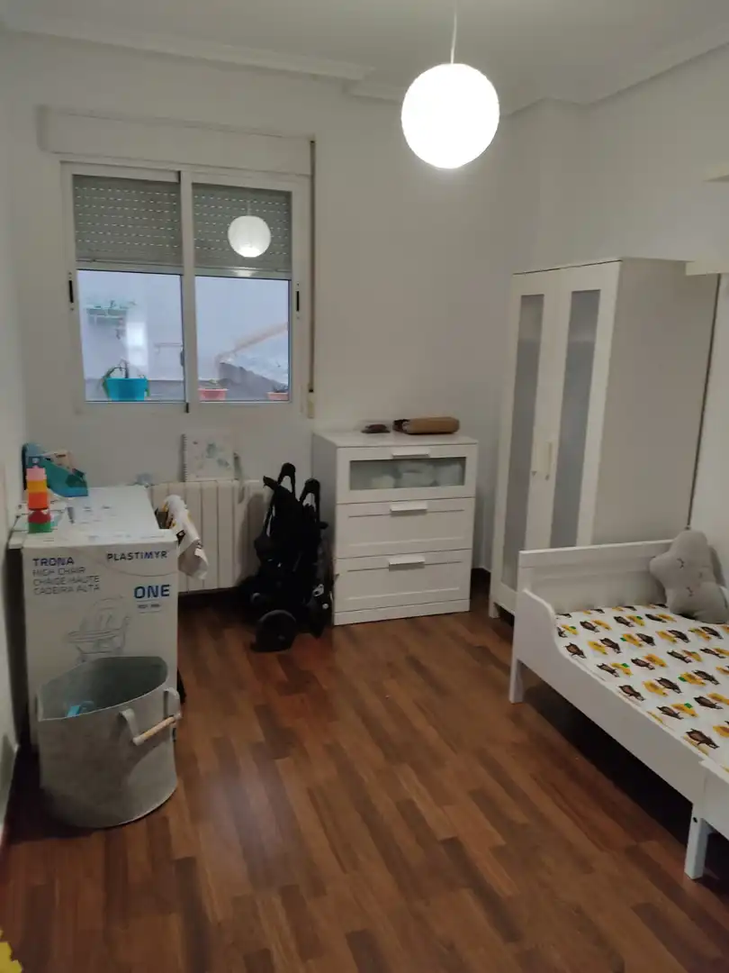 Schlafzimmer von Erdgeschoss zum Verkauf in Albacete mit Klimaanlage, Heizung und Abstellraum