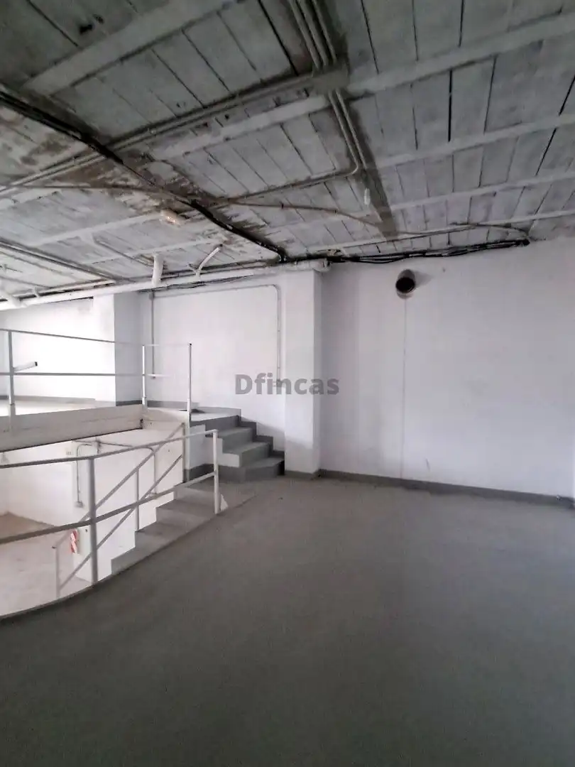 Business premises for sale in Camino Castralvo, imagen 7