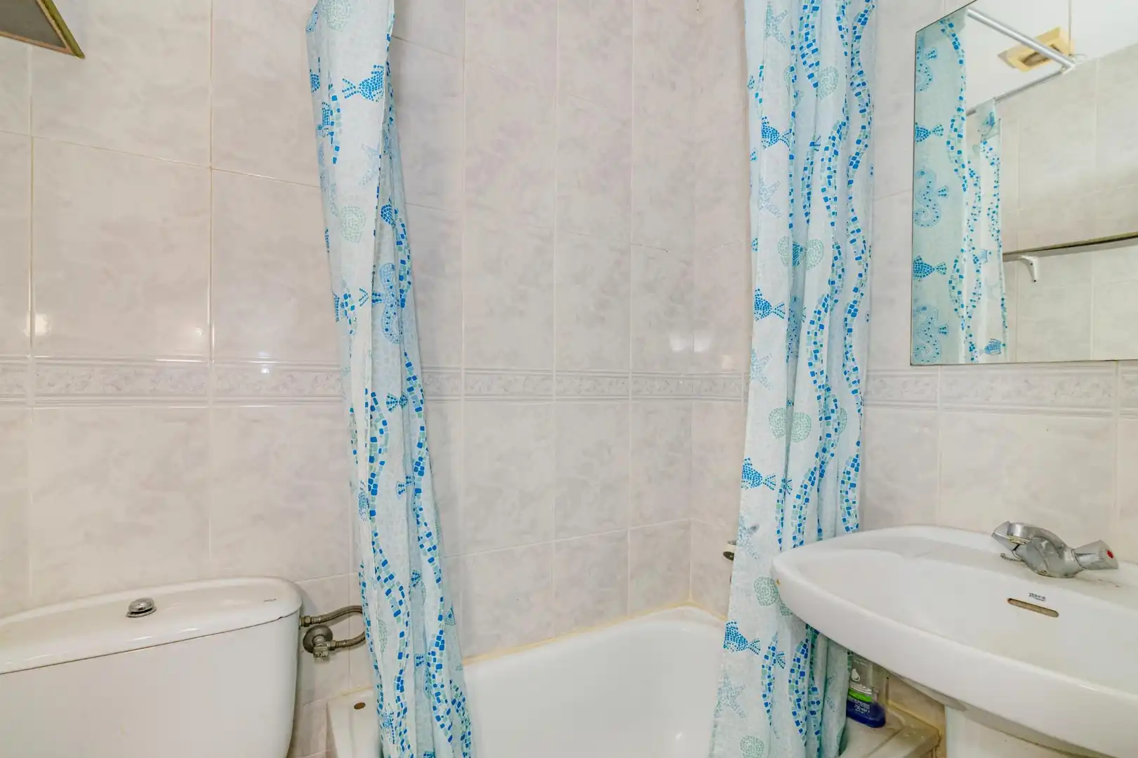 Badezimmer von Haus oder Chalet zum Verkauf in Granada mit Terrasse und Balkon