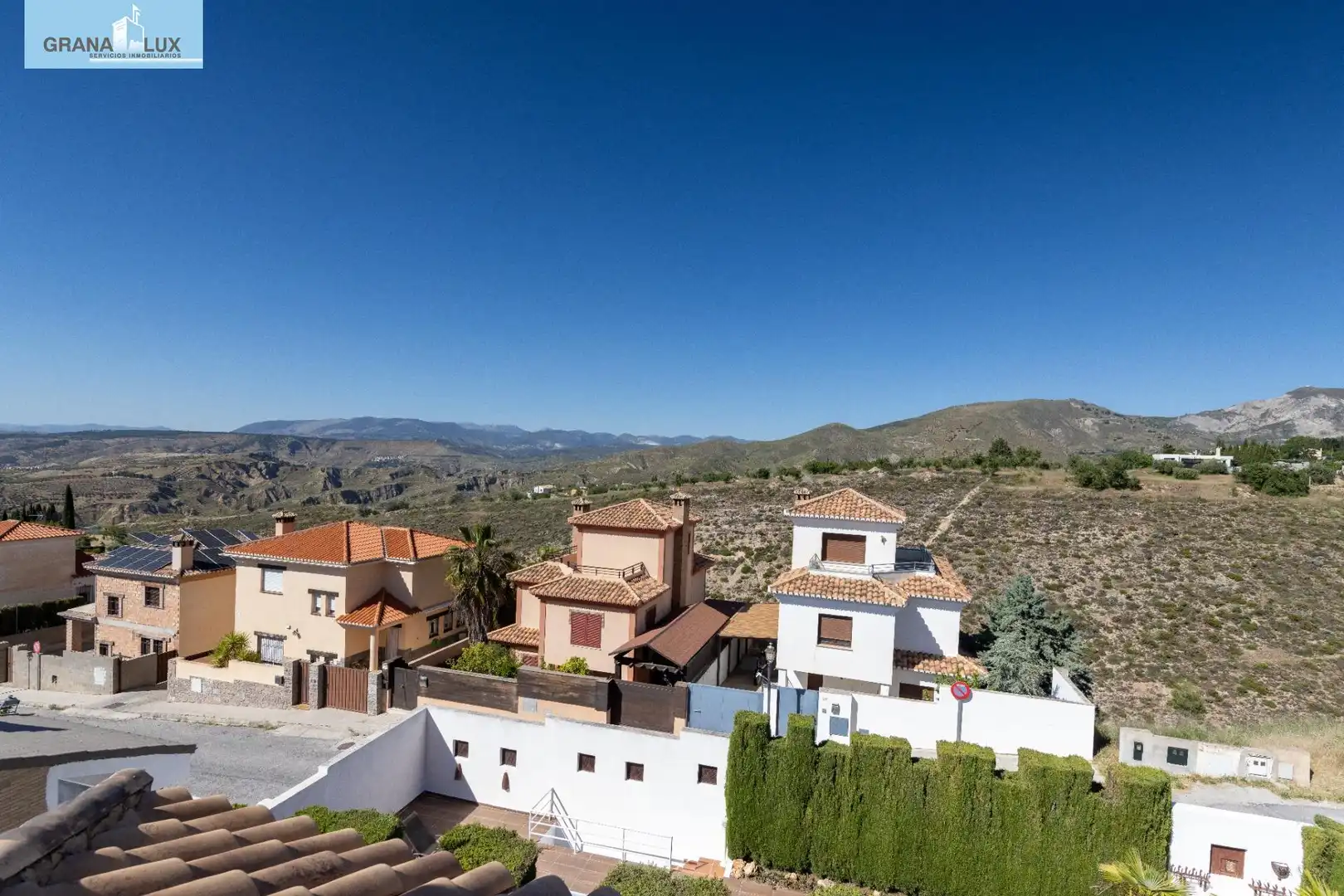 Vista exterior de Casa o chalet en venta en Monachil con Calefacción, Jardín privado y Terraza