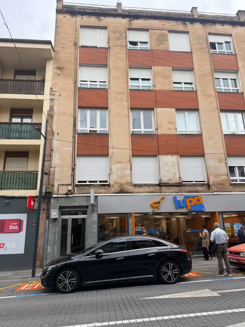 Vista exterior de Apartamento de alquiler en Centro