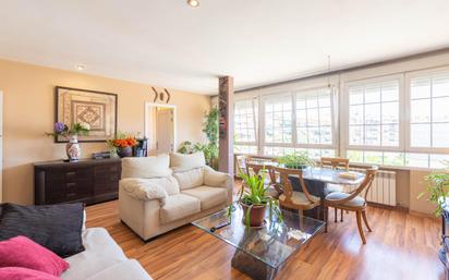 Living room of Apartment for sale in  Madrid Capital