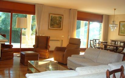 Living room of House or chalet for sale in Esplugues de Llobregat  with Air Conditioner, Heating and Private garden