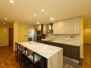 Wohnung mit Aufzug zur Miete in Calle del Pintor Aparicio