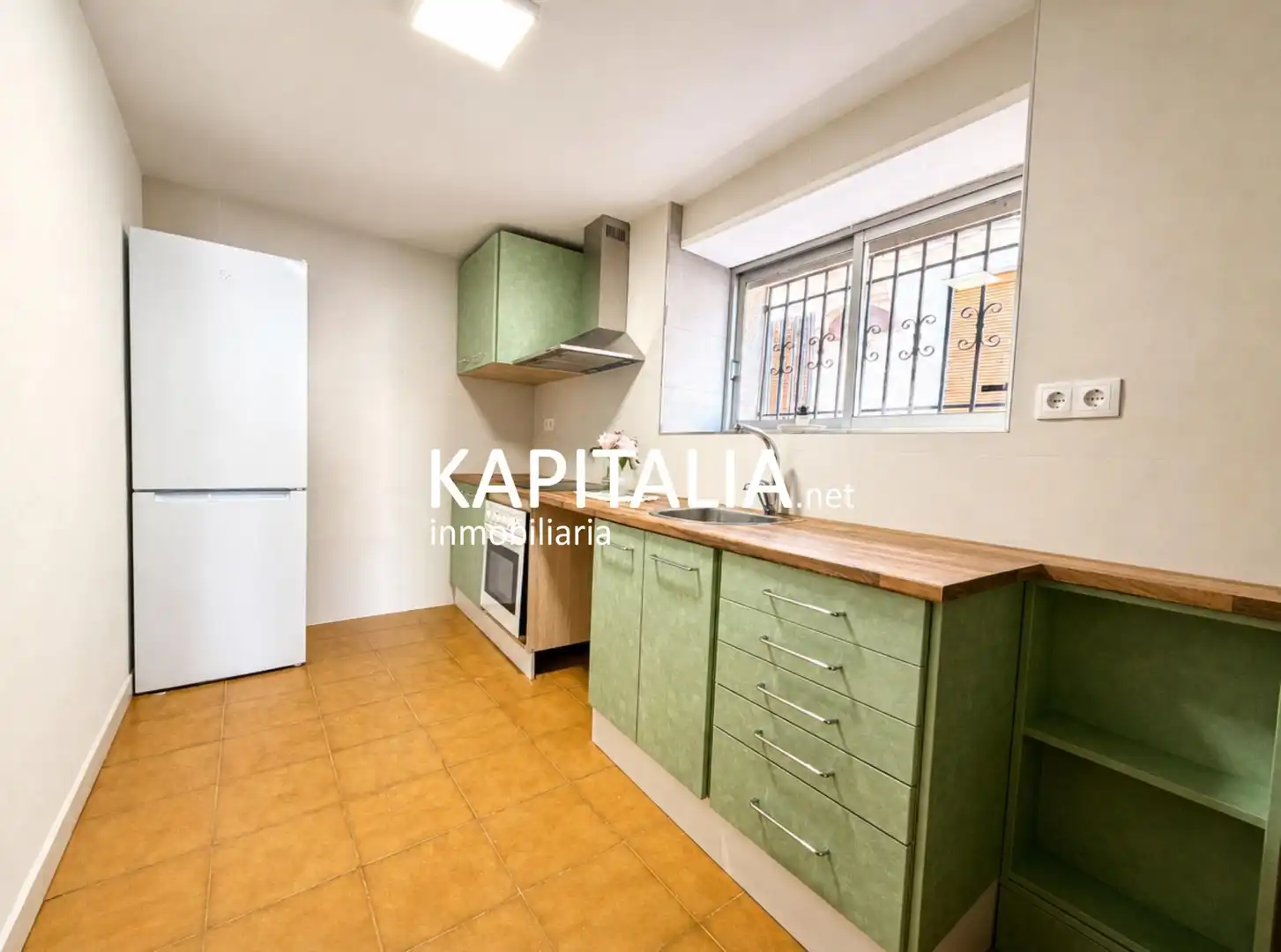 Cuina de Casa o xalet en venda en Almudaina amb Moblat