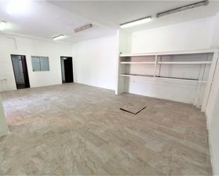 Premises for sale in  Sevilla Capital