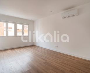Schlafzimmer von Wohnung miete in Tavernes Blanques mit Klimaanlage und Terrasse