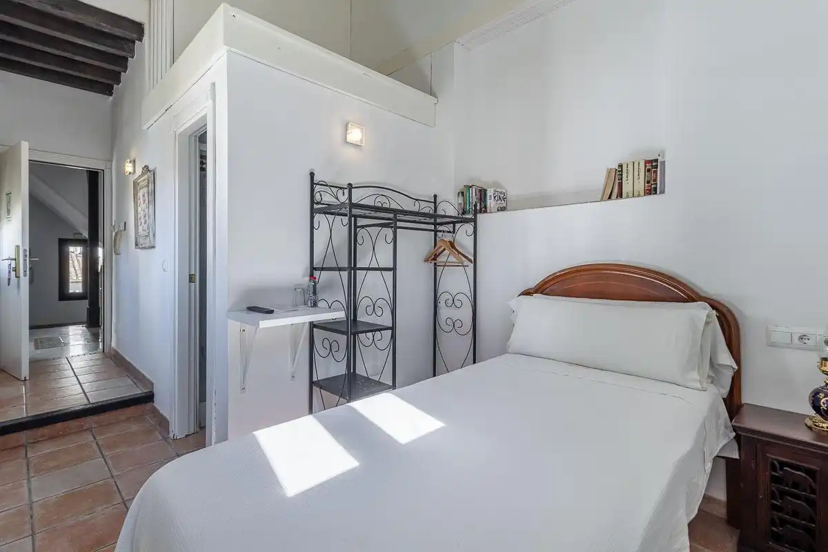 Schlafzimmer von Gebäude zur Miete in Granada