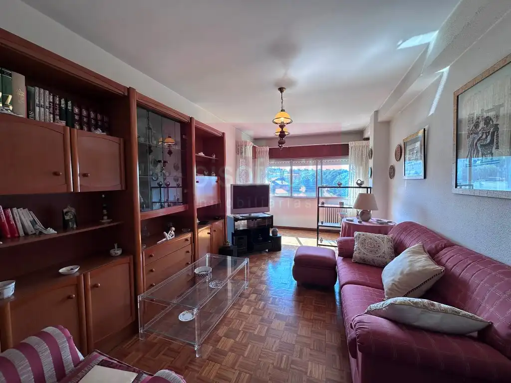 Living room of Flat for sale in Lugo
