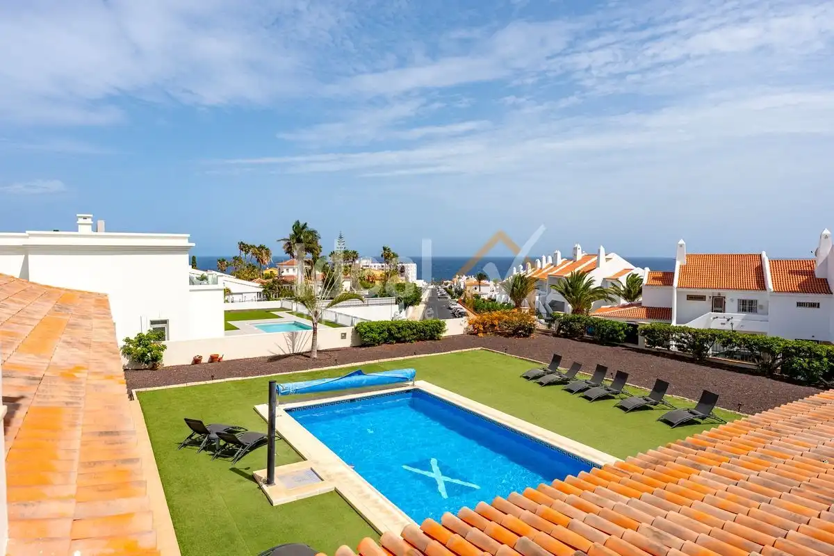 Detached house with pool for sale in Golf del Sur - Amarilla Golf, imagen 40