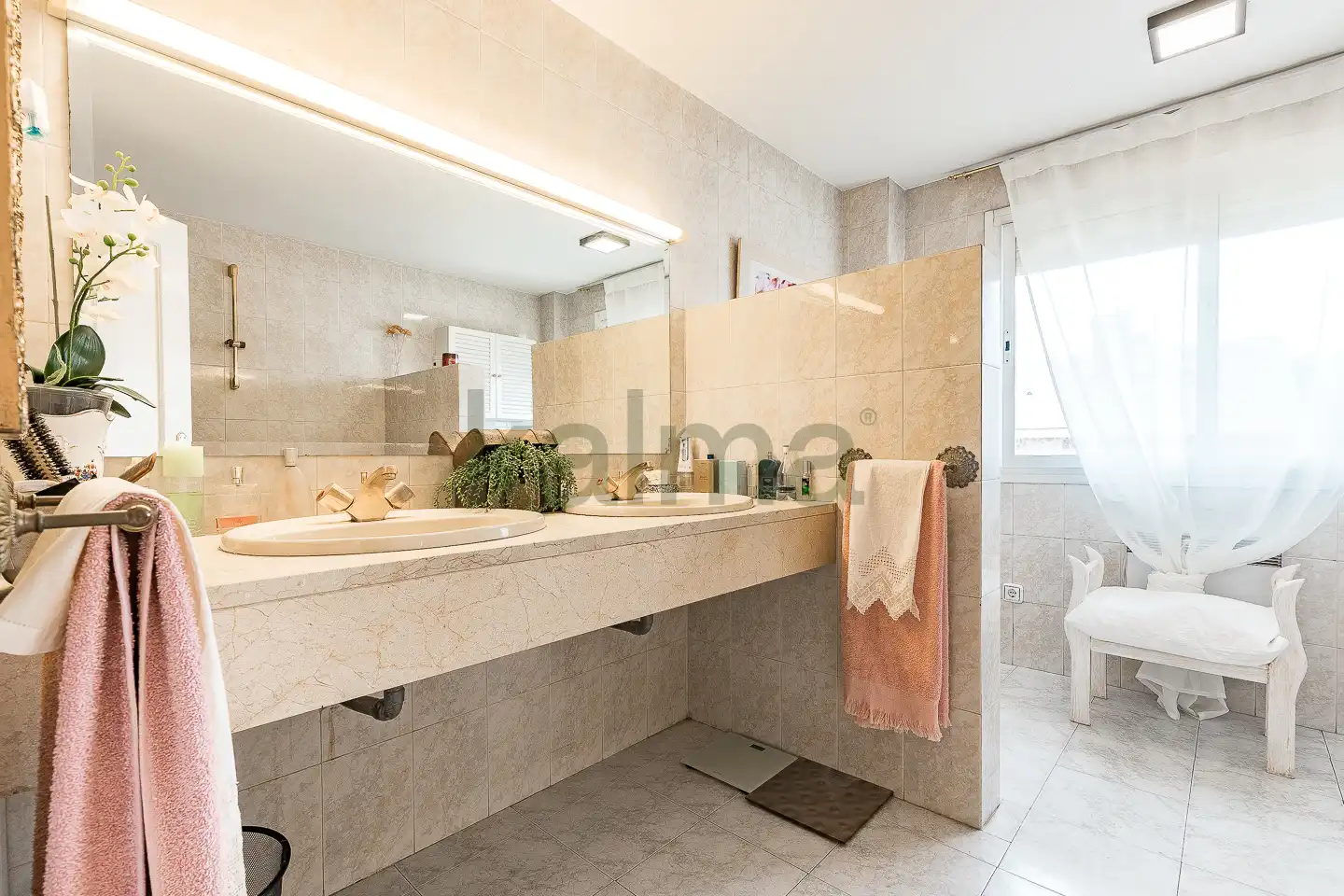 Casa adosada en venta en Calle Sierra de las Alpujarras, Las Matas - Peñascales