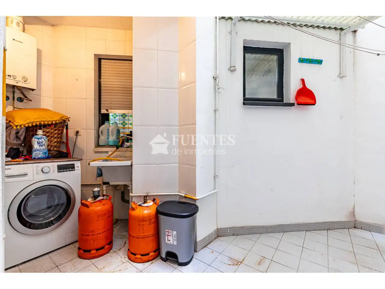 Flat for sale in Calle pintor baeza, Altozano - Conde Lumiares