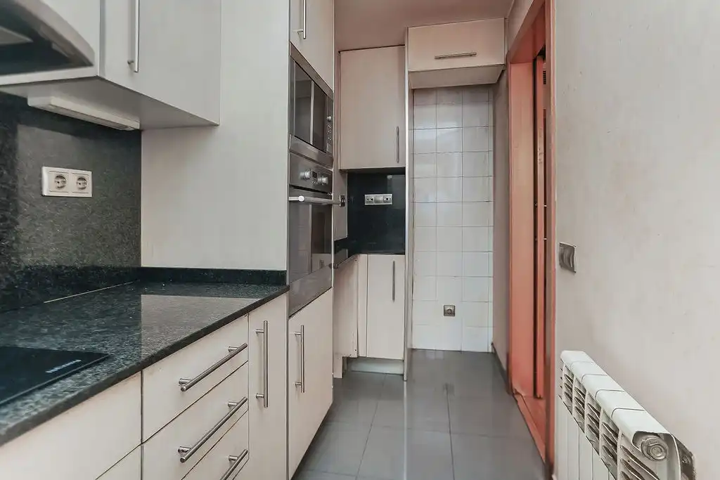 Piso con ascensor en venta en Av Jaume I, imagen 3