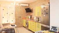 Kitchen of Flat for sale in  Sevilla Capital  with Air Conditioner and Terrace