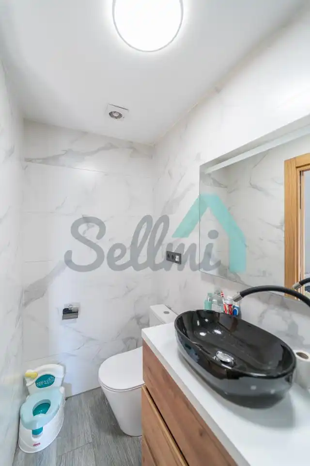 Bathroom of Houses for sale in Siero  with Heating, Private garden and Terrace