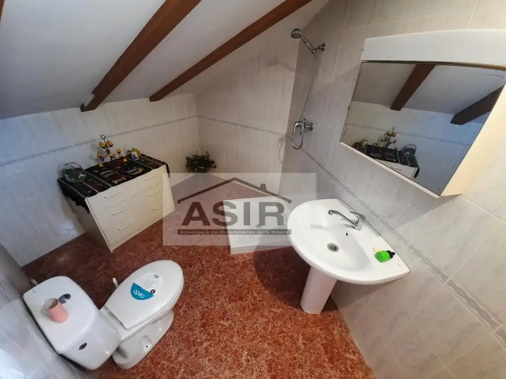 Bany de Casa o xalet en venda en Albalat de la Ribera amb Aire condicionat, Calefacció i Jardí privat
