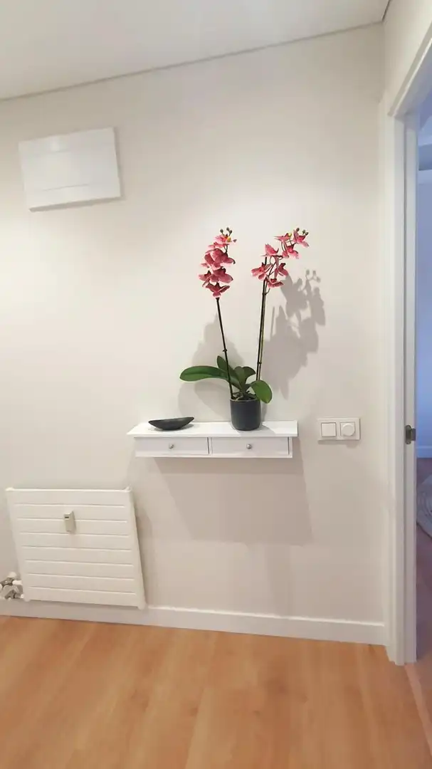 Habitación de Apartamento de alquiler en Oviedo  con Calefacción y Amueblado