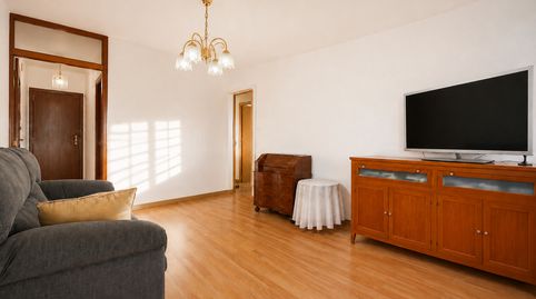 Foto 3 de Piso en venta en Avinguda de Salou, Migjorn, Reus
