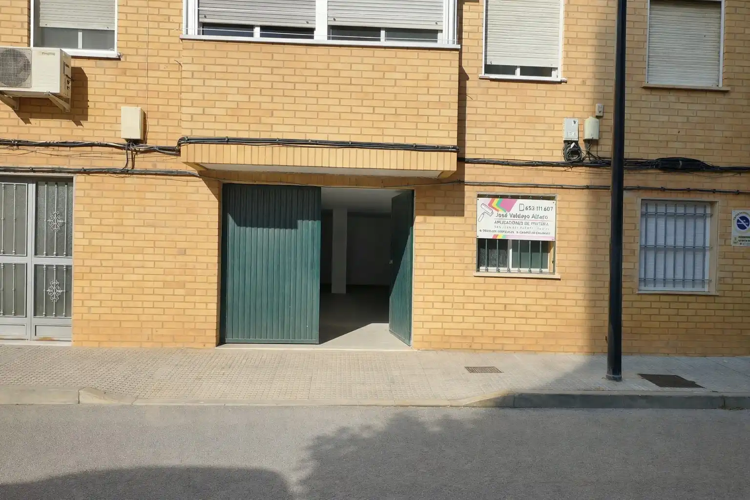 Außenansicht von Geschaftsraum zum Verkauf in San Juan del Puerto