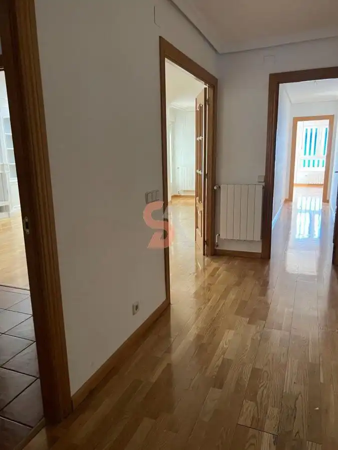 Flat for rent in Valladolid  with Heating and Terrace