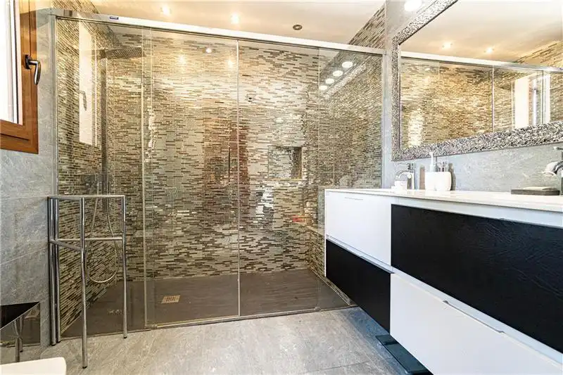 Bathroom of Country homes for sale in Santa Eugènia, Illes Balears
