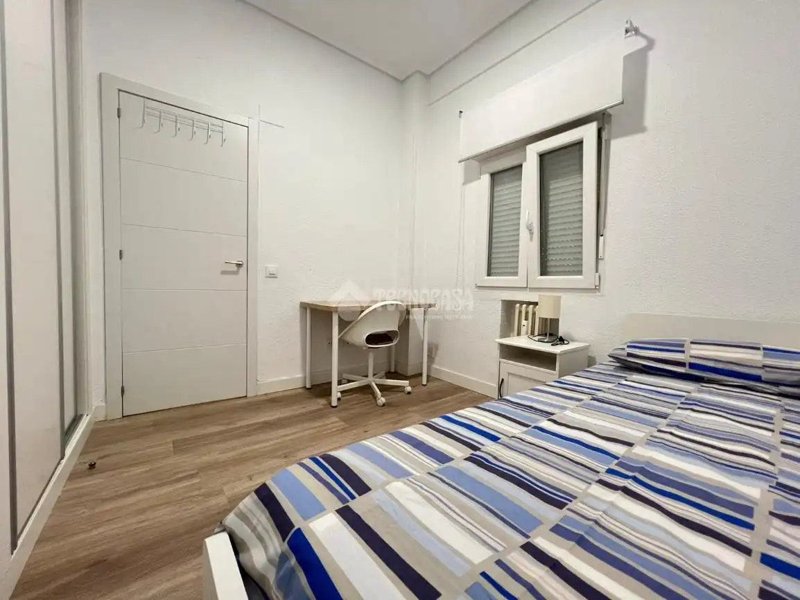 Habitación de Piso en venta en Madrid