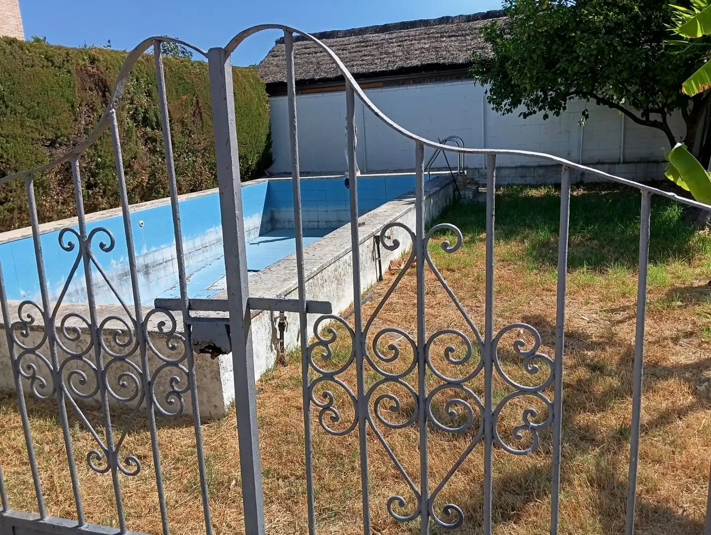 Piscina de Casa o chalet en venta en Cerro - Amate