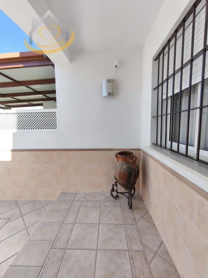 Casa adosada en venta en Lepe
