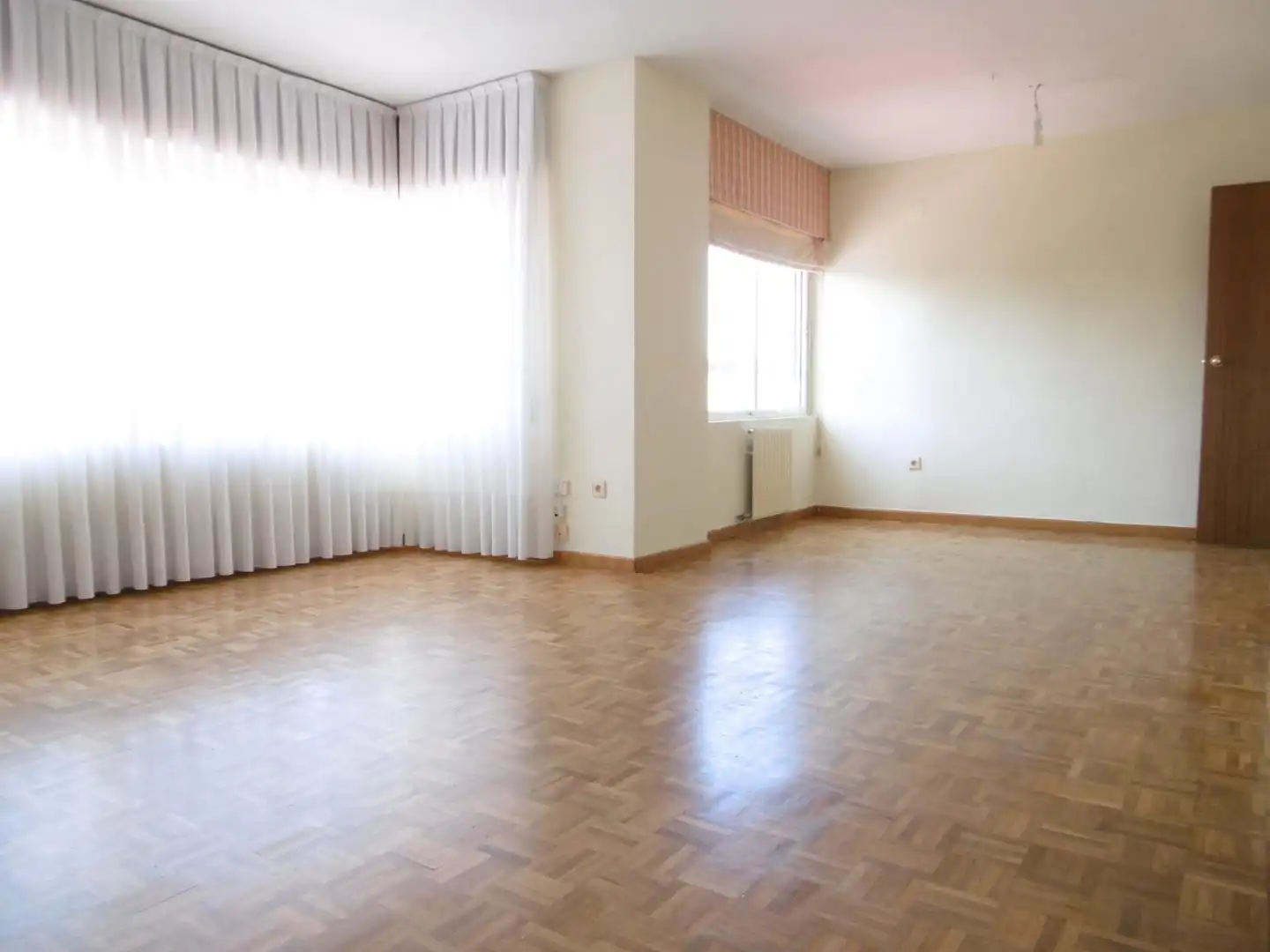 Sala de estar de Piso de alquiler en Valladolid con Calefacción