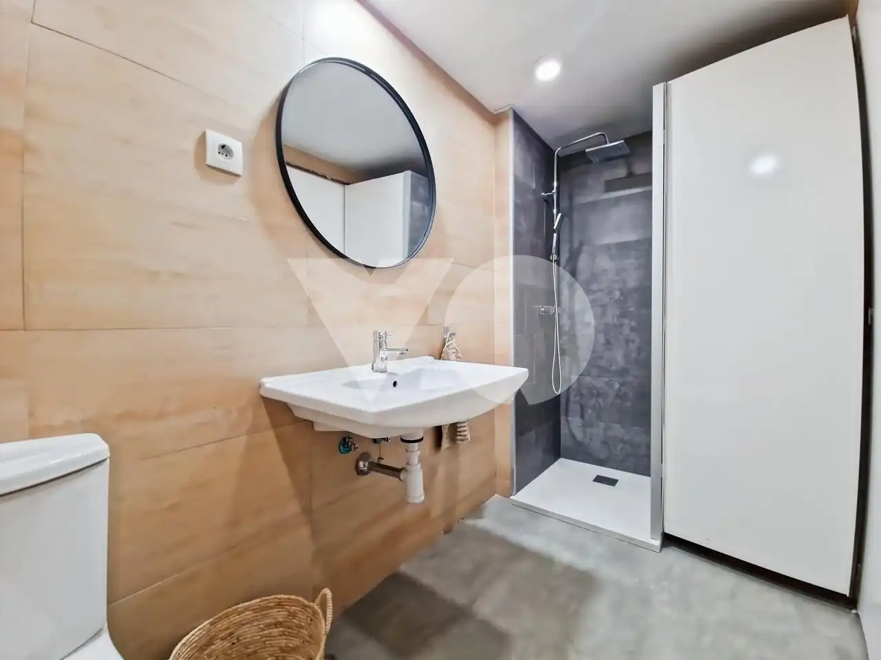 Baño de Dúplex en venta en Madrid con Aire acondicionado y Calefacción