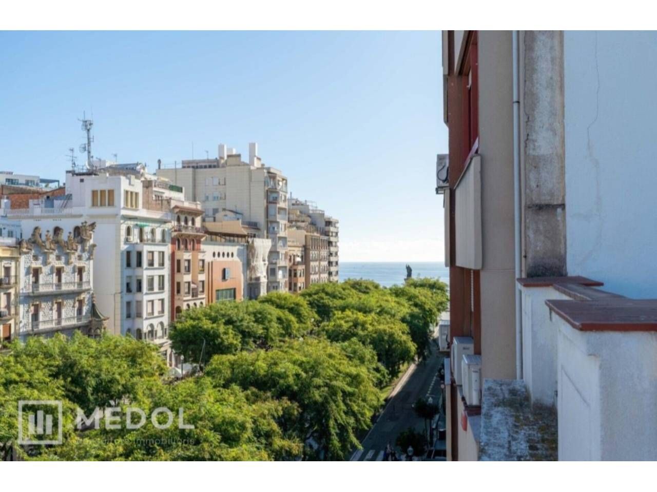 Vista exterior de Piso de alquiler en  Tarragona Capital con Aire acondicionado, Parquet y Terraza