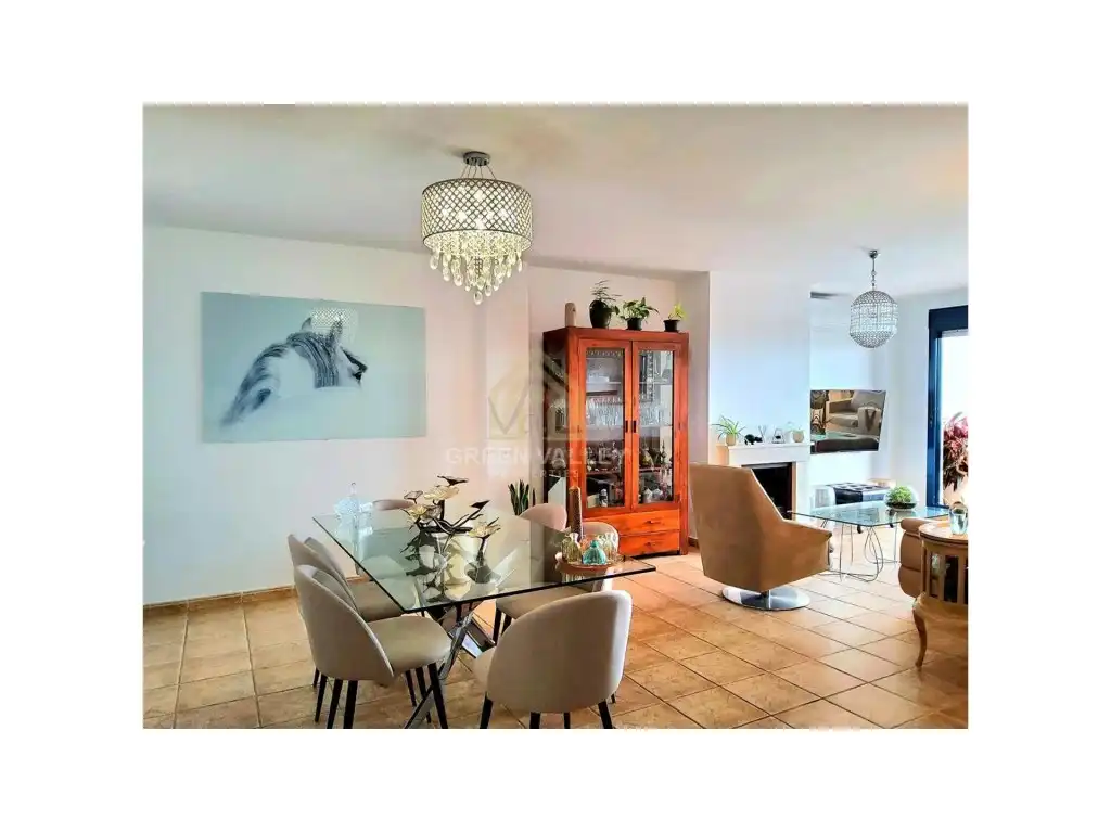 Esszimmer von Wohnung zum Verkauf in La Alcaidesa mit Klimaanlage, Privatgarten und Terrasse