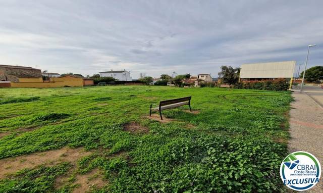 Terreno residencial en Venta en Carrer Pompeu Fabra sn, 0 en Garriguella