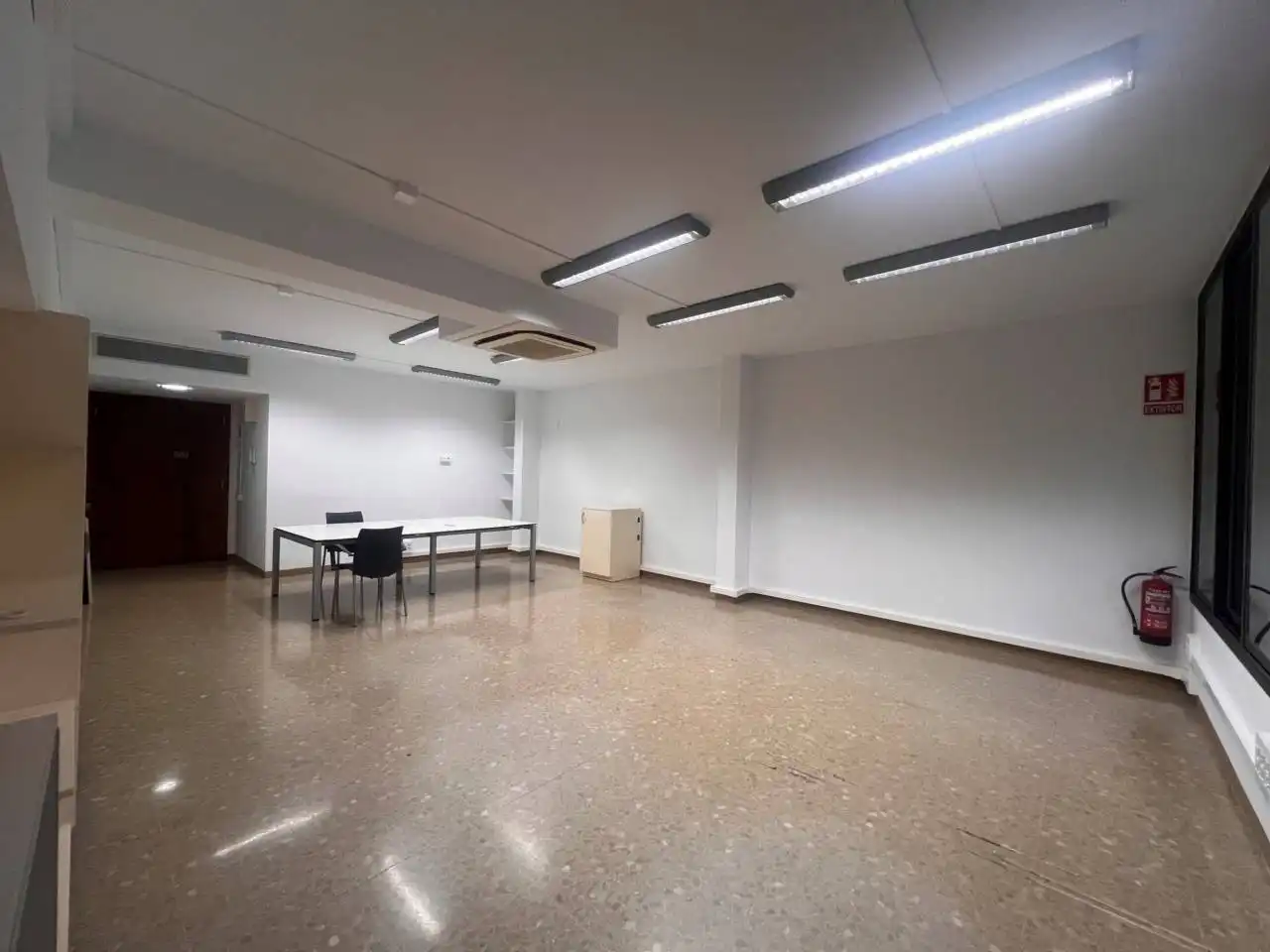 Oficina de alquiler en Manresa con Aire acondicionado y Calefacción
