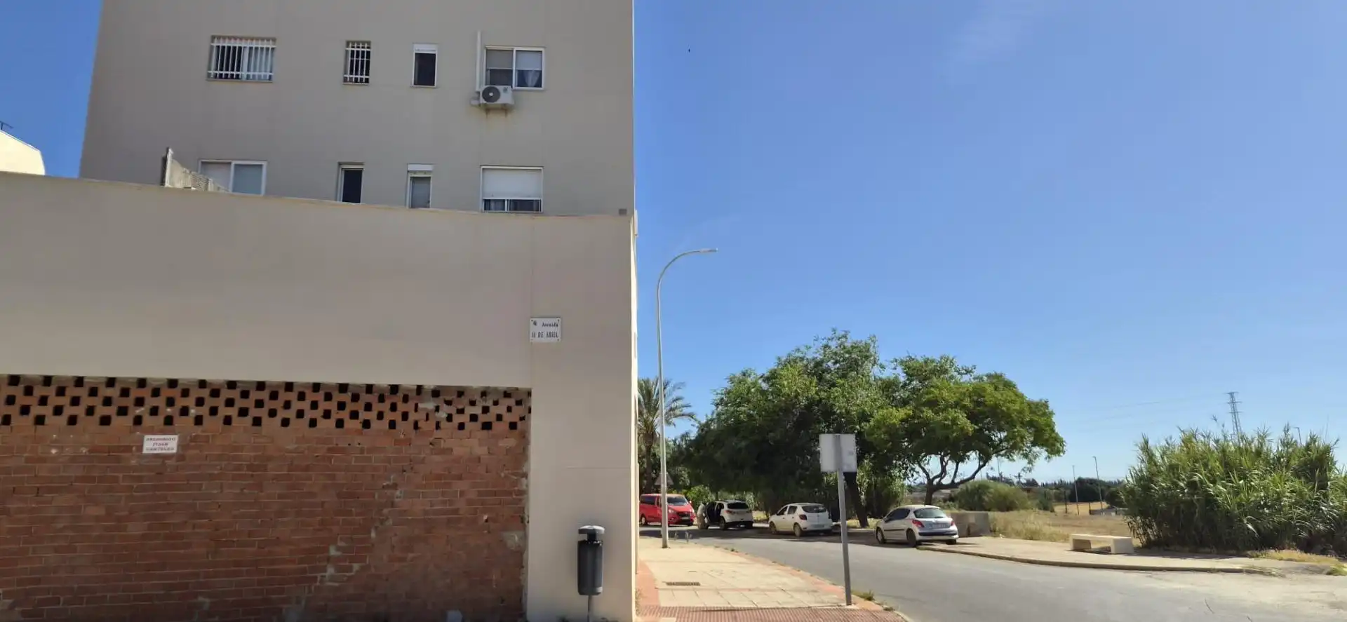 Vista exterior de Local en venta en Puerto Real