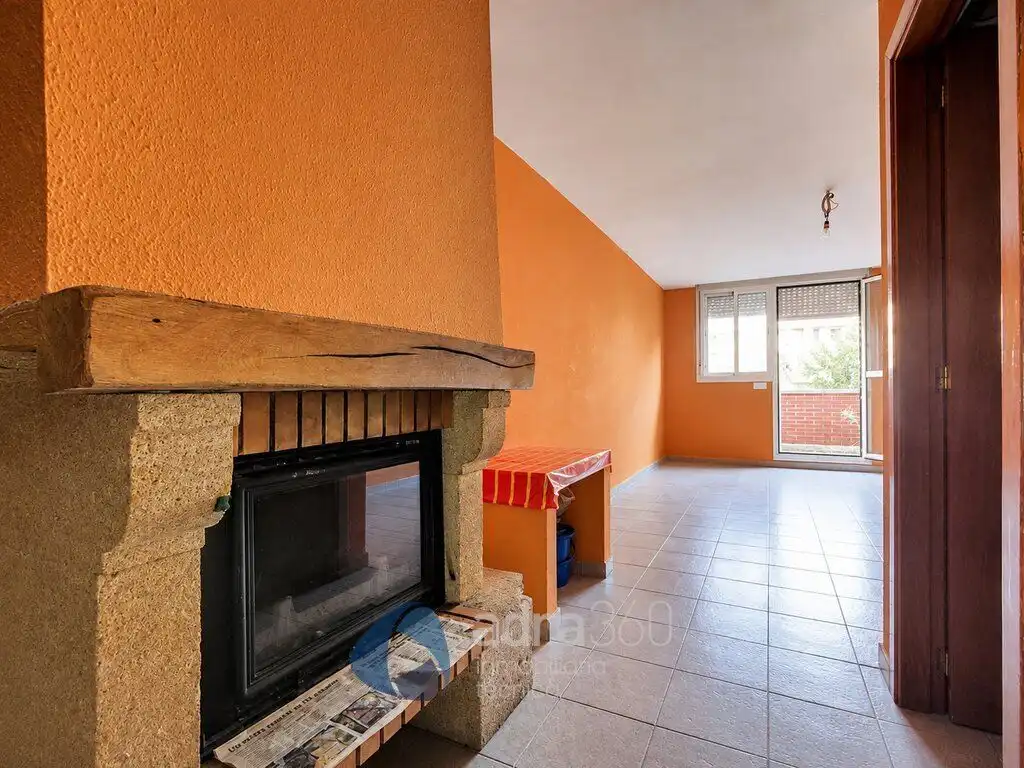 Sala d'estar de Local en venda en Villamediana de Iregua