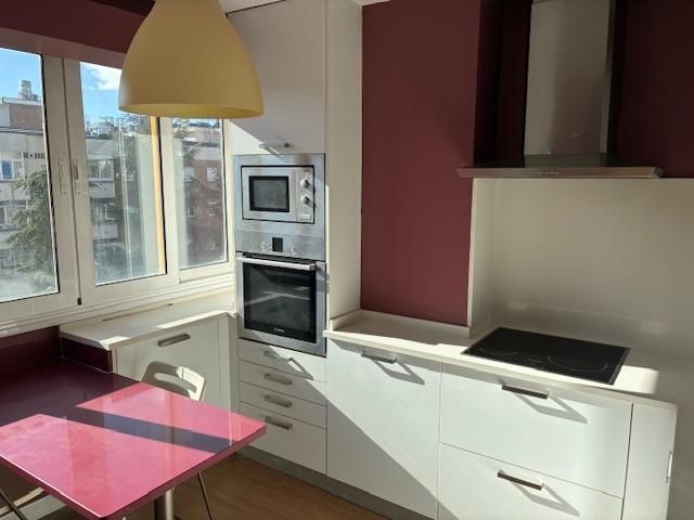Kitchen of Flat to rent in  Madrid Capital  with Air Conditioner, Parquet flooring and Terrace