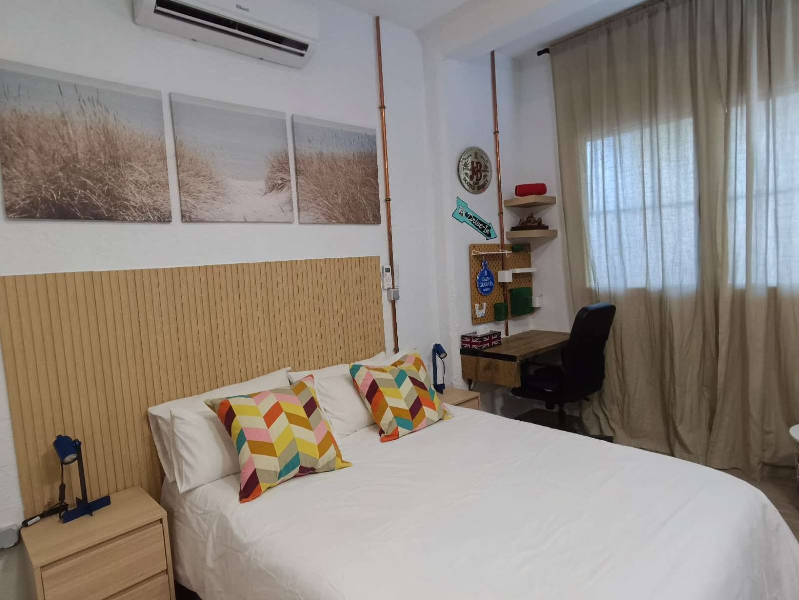 Dormitori de Estudi per a compartir en  Madrid Capital amb Aire condicionat i Terrassa