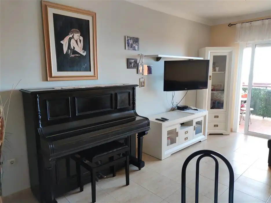 Sala de estar de Apartamento en venta en Adeje con Amueblado, Horno y Lavadora