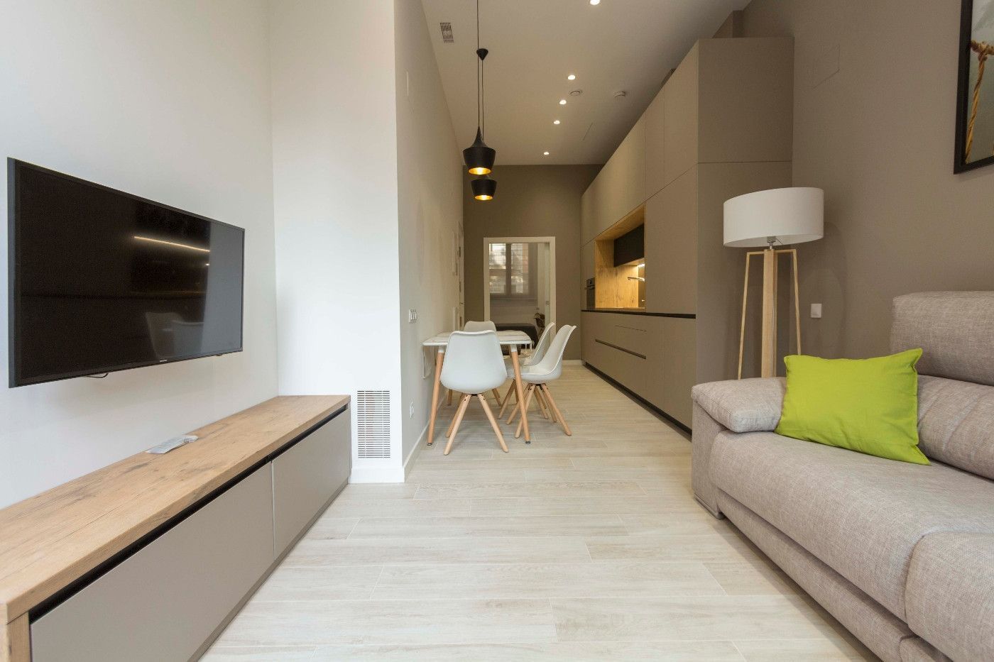 Sala d'estar de Apartament de lloguer en  Barcelona Capital amb Aire condicionat, Calefacció i Terrassa