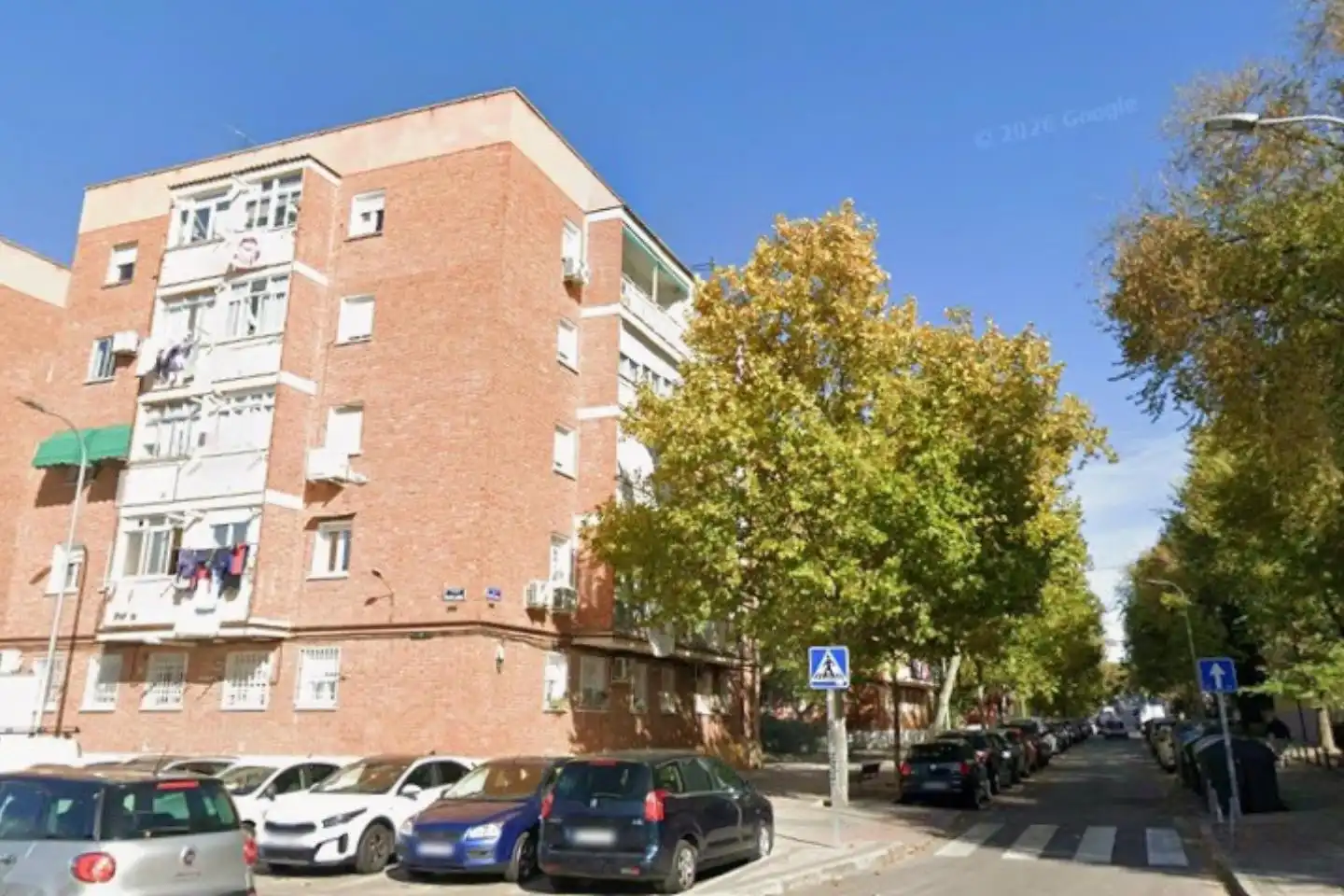 Außenansicht von Wohnung zum Verkauf in  Madrid Capital mit Heizung