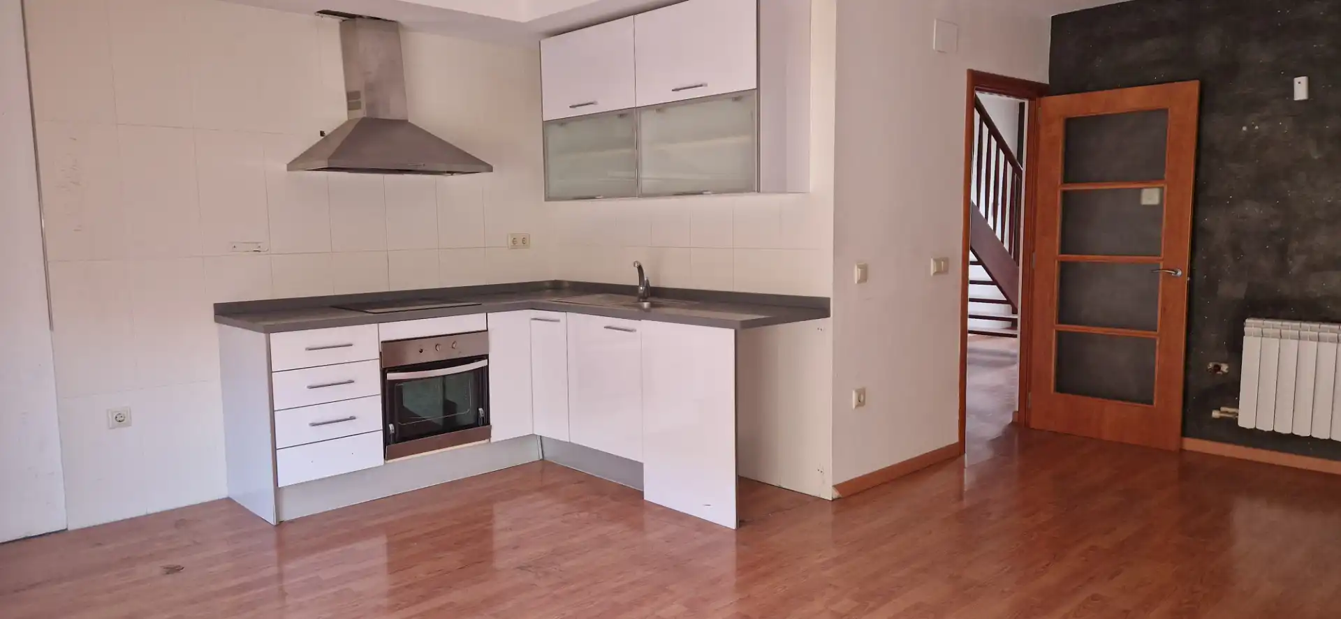 Cuina de Casa adosada en venda en Salou amb Parquet, Terrassa i Forn
