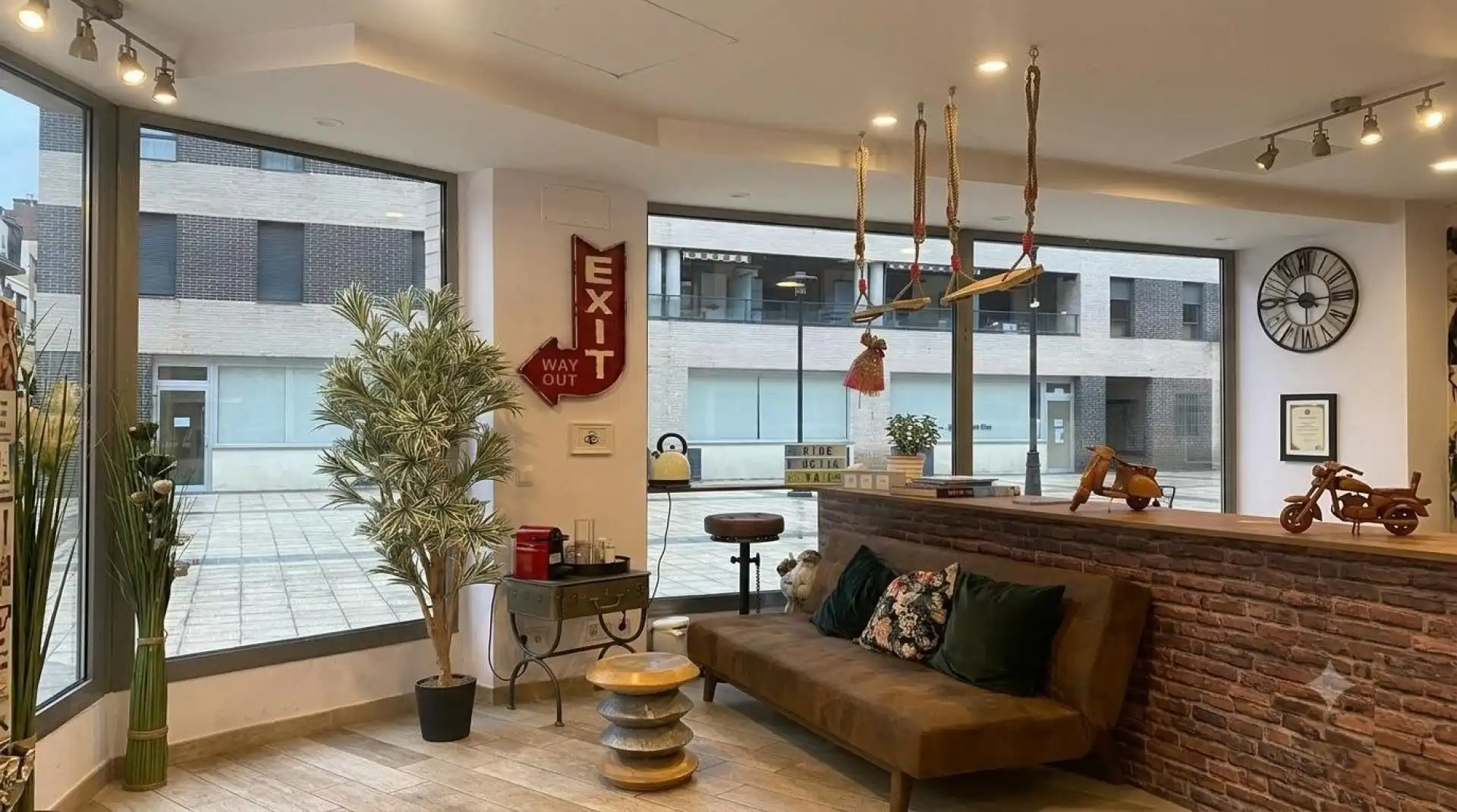 Local comercial en venda a Sabiñánigo Centro - Aurín