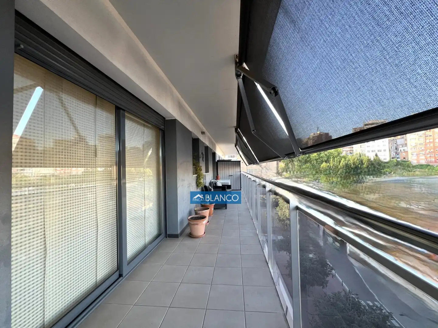 Wohnung mit Terrasse zum Verkauf in Carrer SALVADOR DE