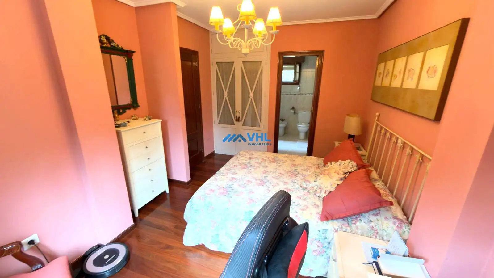 Bedroom of Houses for sale in Castro-Urdiales  with Heating, Private garden and Balcony