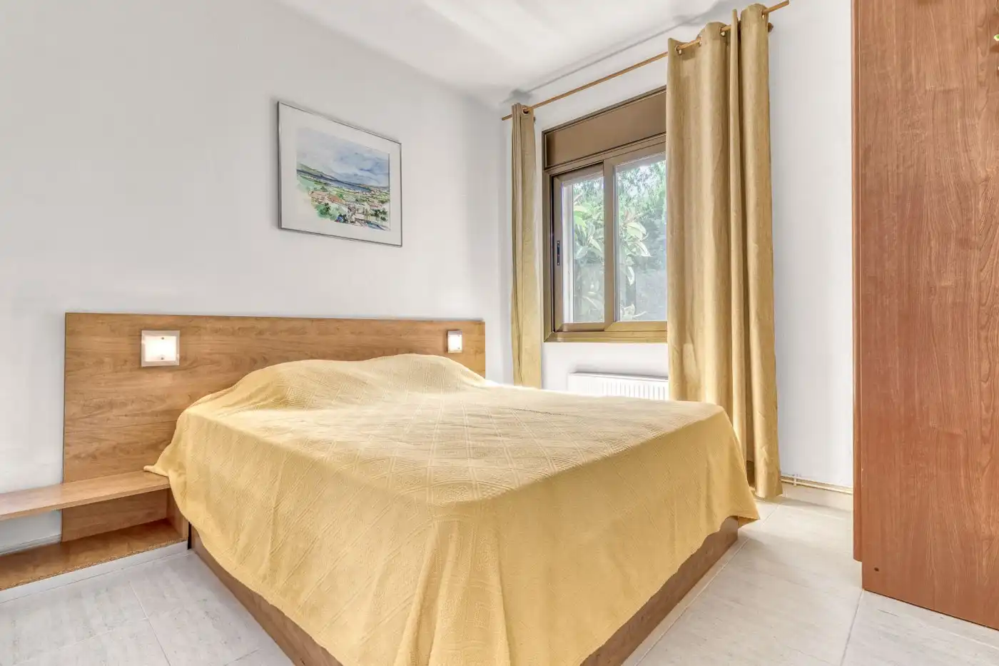 Dormitori de Casa o xalet en venda en Roses amb Aire condicionat, Calefacció i Jardí privat